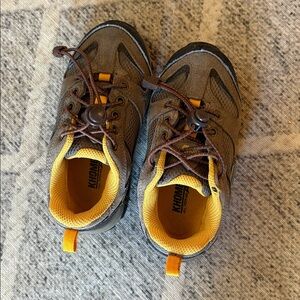 Khombu Gray and Yellow Outdoor Shoes